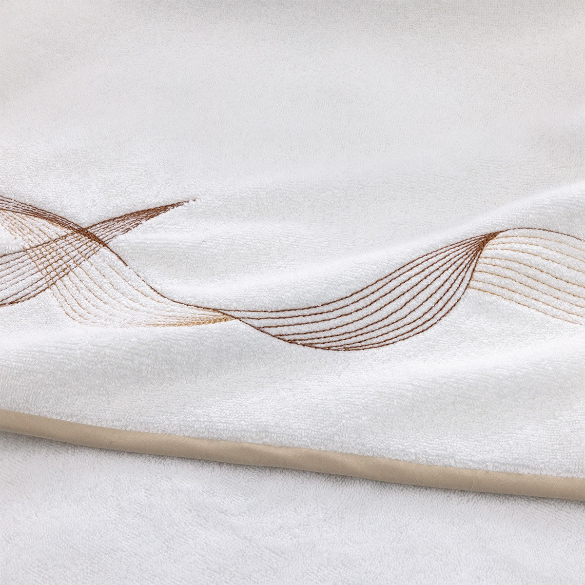 Yves Delorme Couture Zephyr Towels