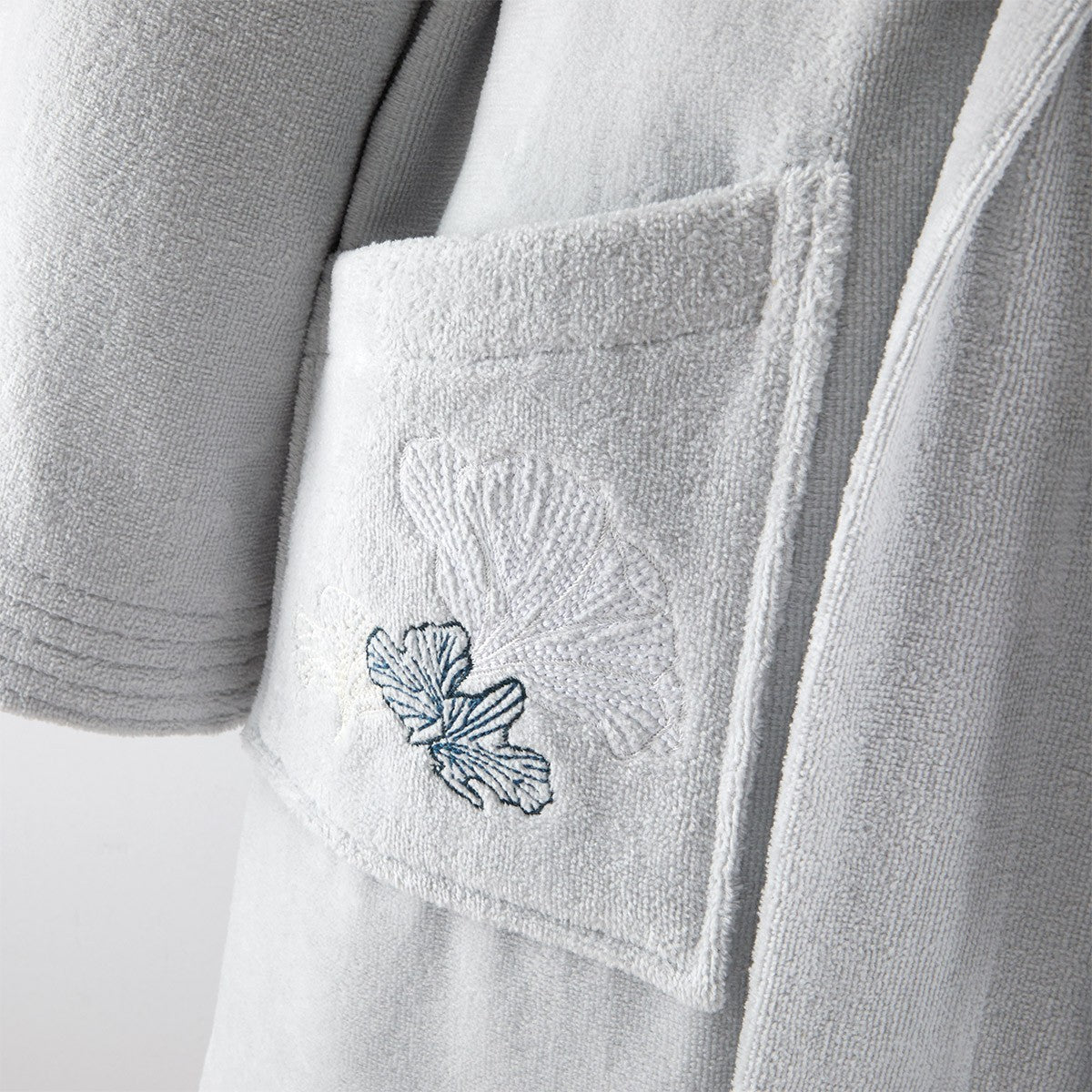 BOSS Home Moon Flowers Bath Robe