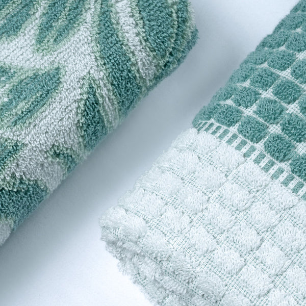 Classic Tranquil Blossoms Towel Set, Cyntia|550 GSM Cotton