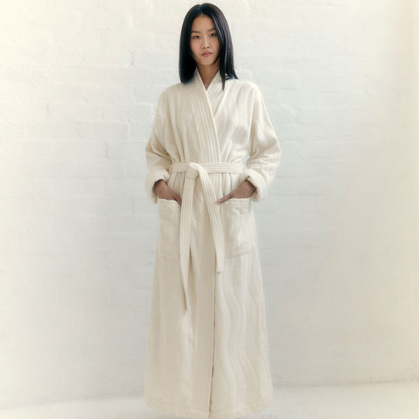 SULIS BATH ROBE
ivory