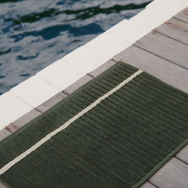 OLYMPIC BATH MAT
moss