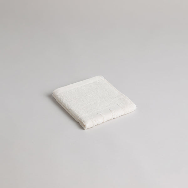 AGNES FACE CLOTHS
ivory