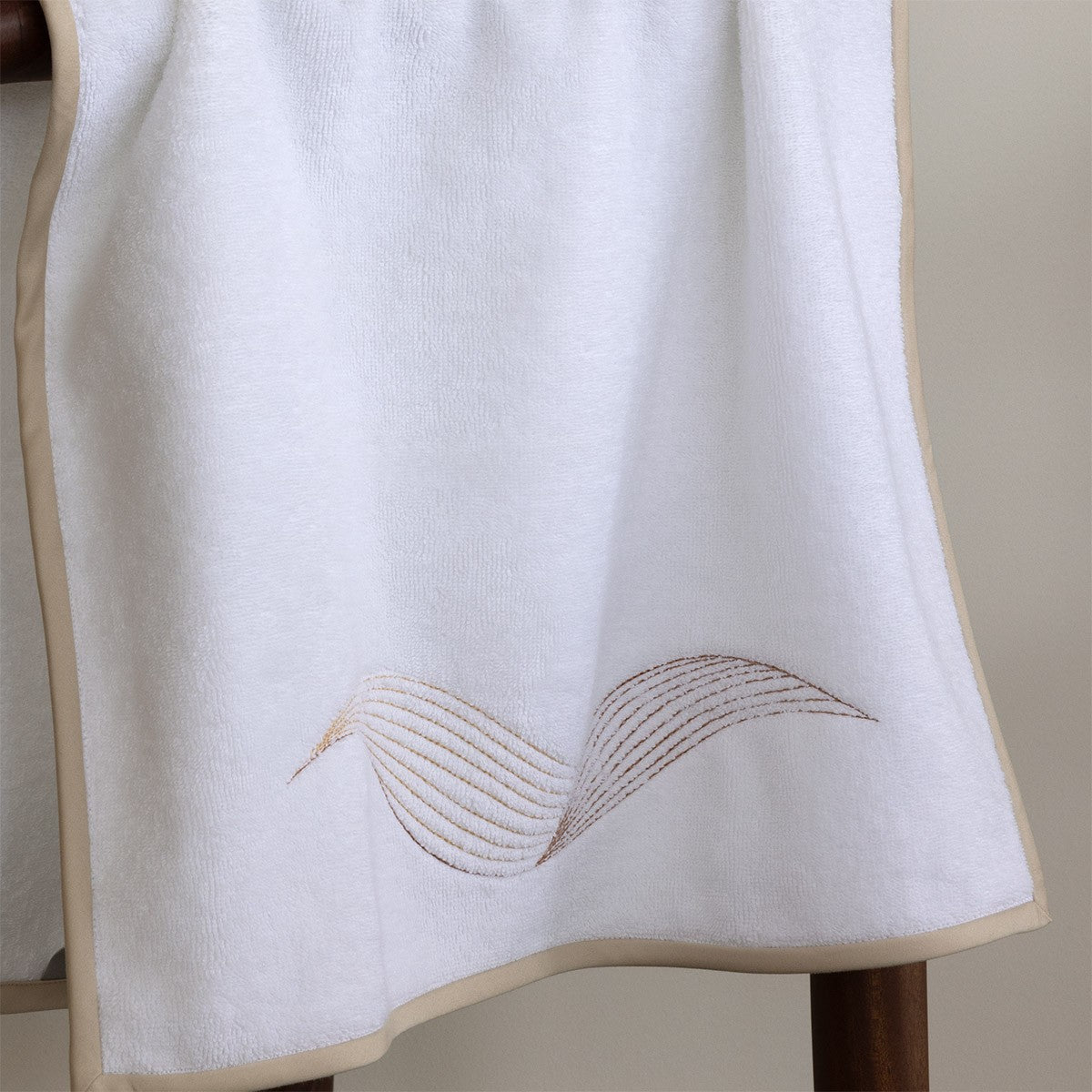 Yves Delorme Couture Zephyr Towels