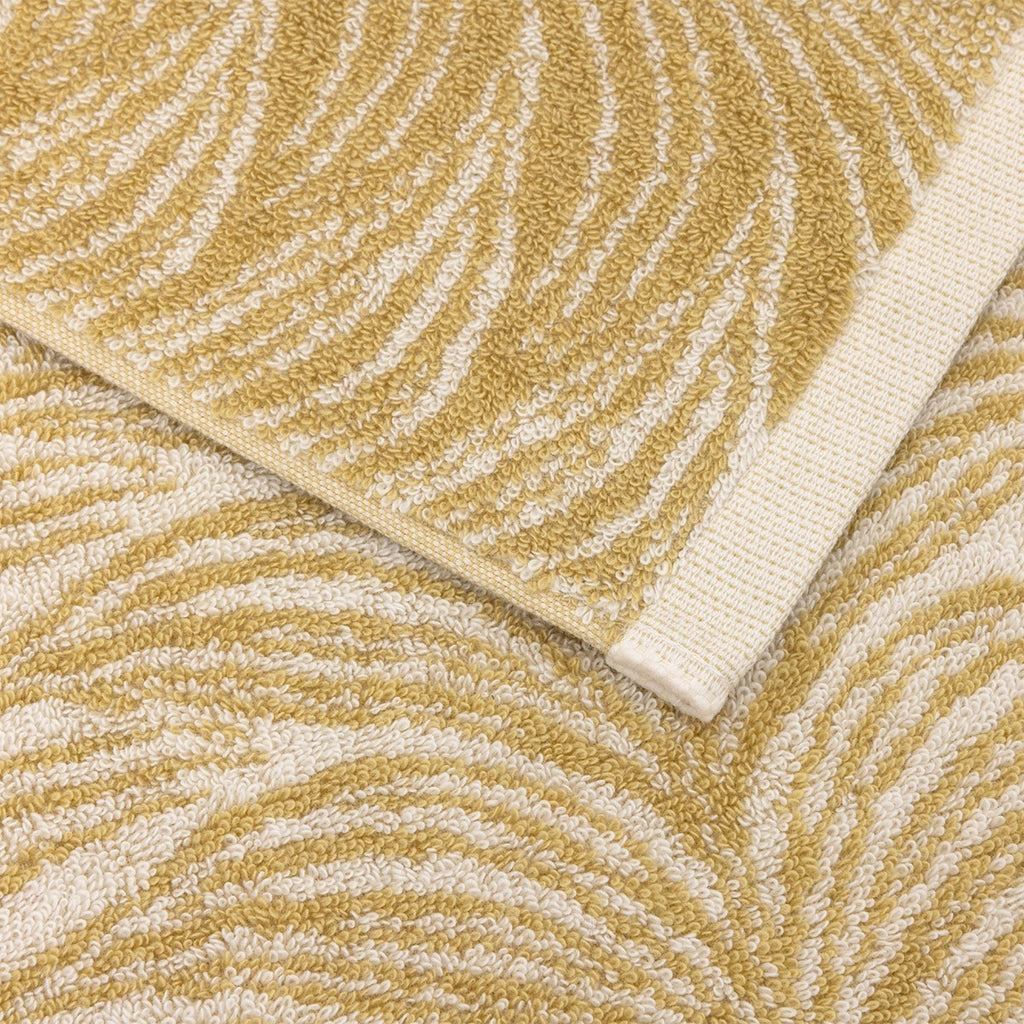 Yves Delorme Pollen Towels