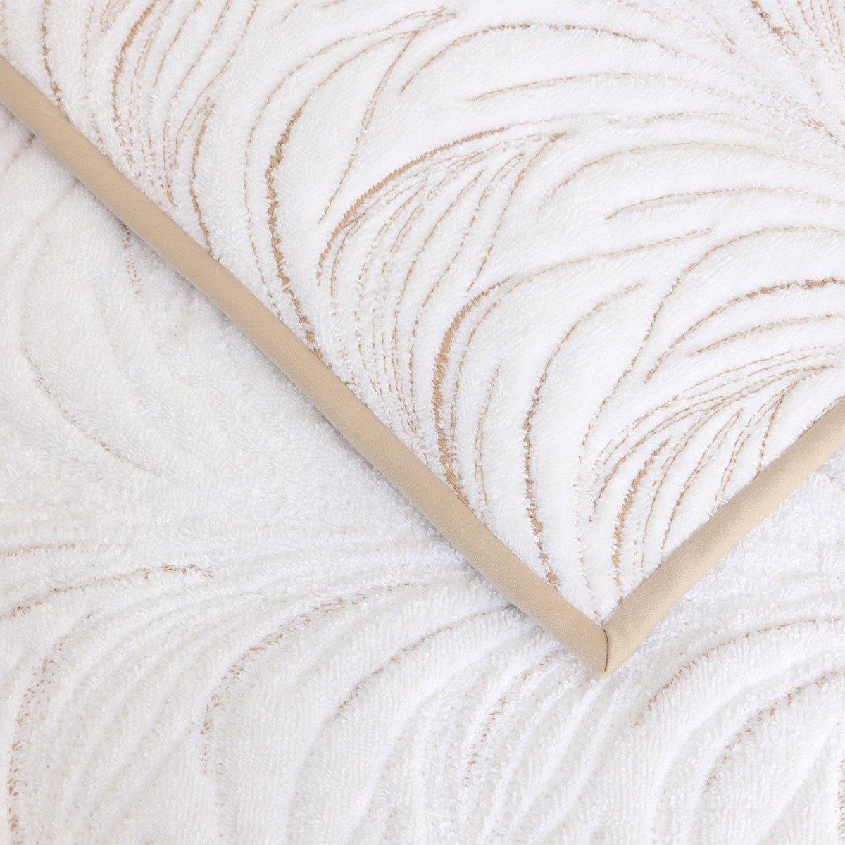 Yves Delorme Couture Zephyr Bath Mat