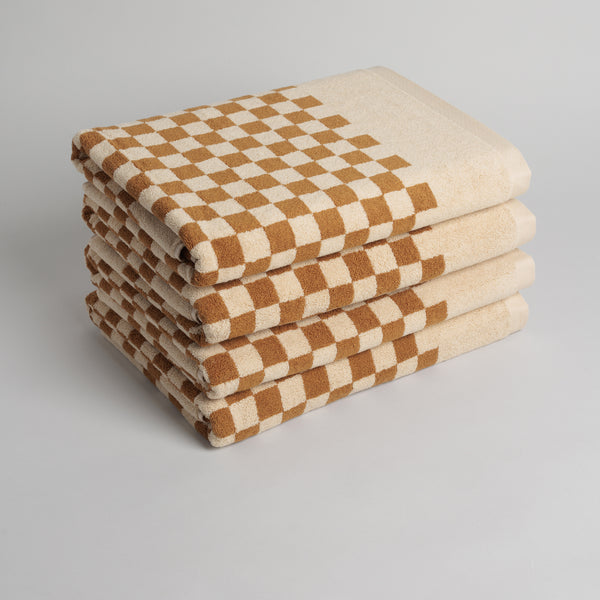ROMAN POOL TOWEL
cedar & sand