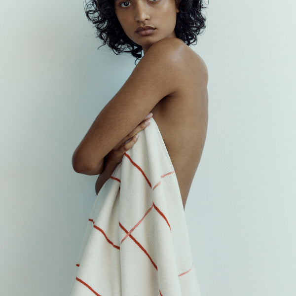 BETHELL BATH TOWEL
paloma sun & ecru