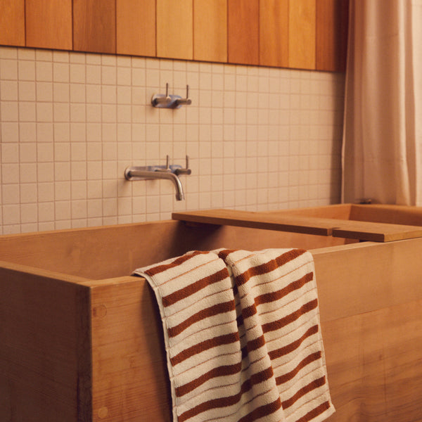 ECHO BATH MAT
fuyu & chalk