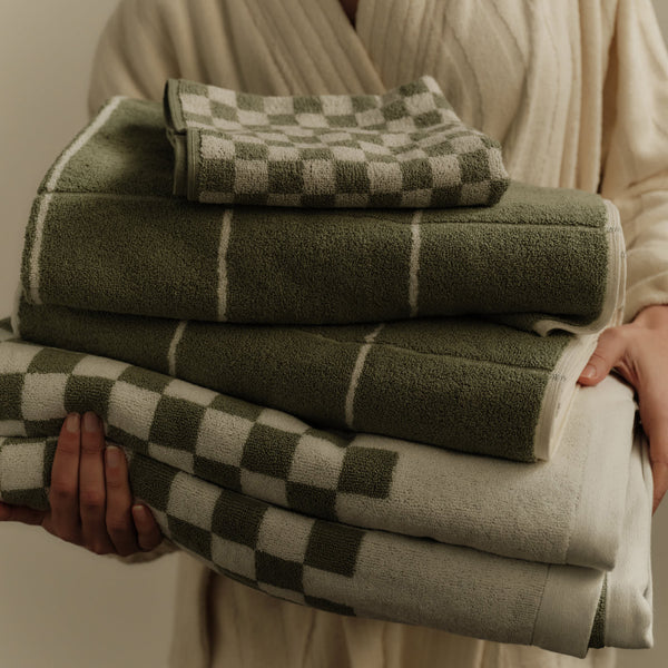 CLASSIC BATHING SET 08
sage & chalk