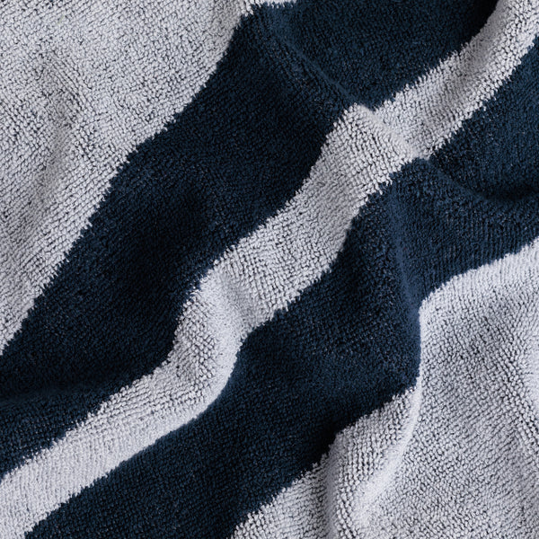 HANSEN HAND TOWEL
ink & sky