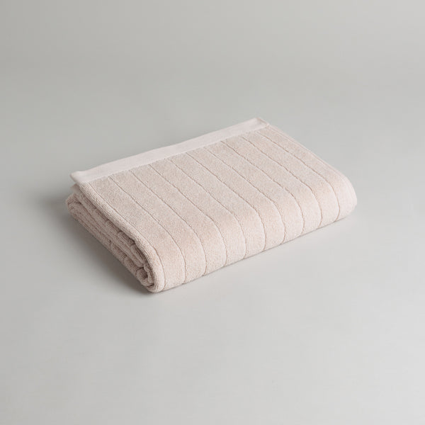 COVE BATH TOWEL
clay