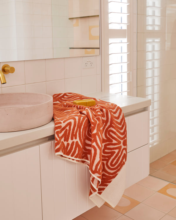 Kalaya Tjukurpa Sand Embossed Terry Bath Towel