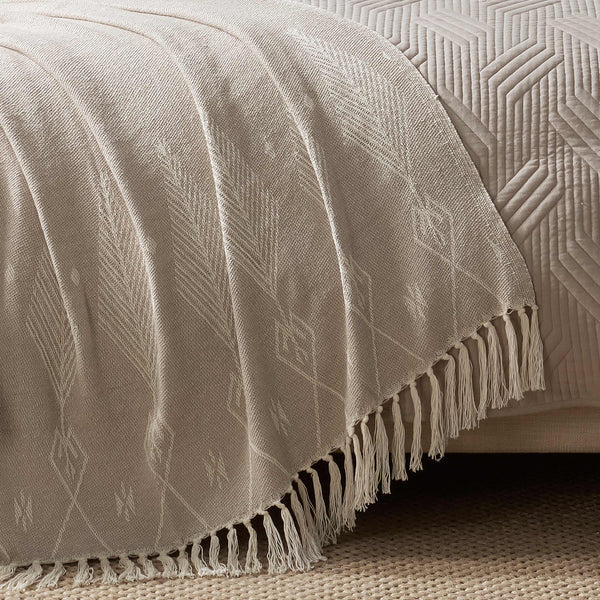 Martex Arcadia Enya All Ivory Throw