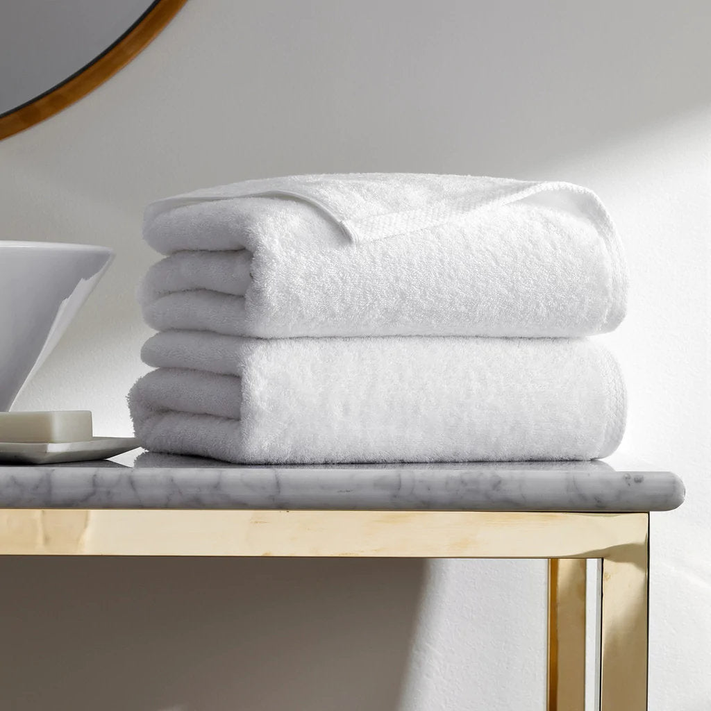 Simple Border Bath Towel
