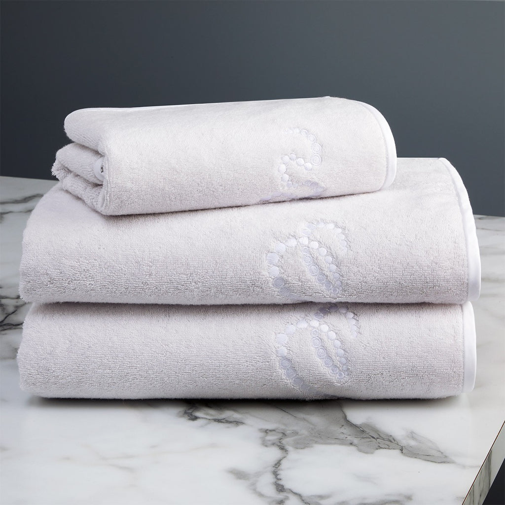 Yves Delorme Couture Ballet Towels